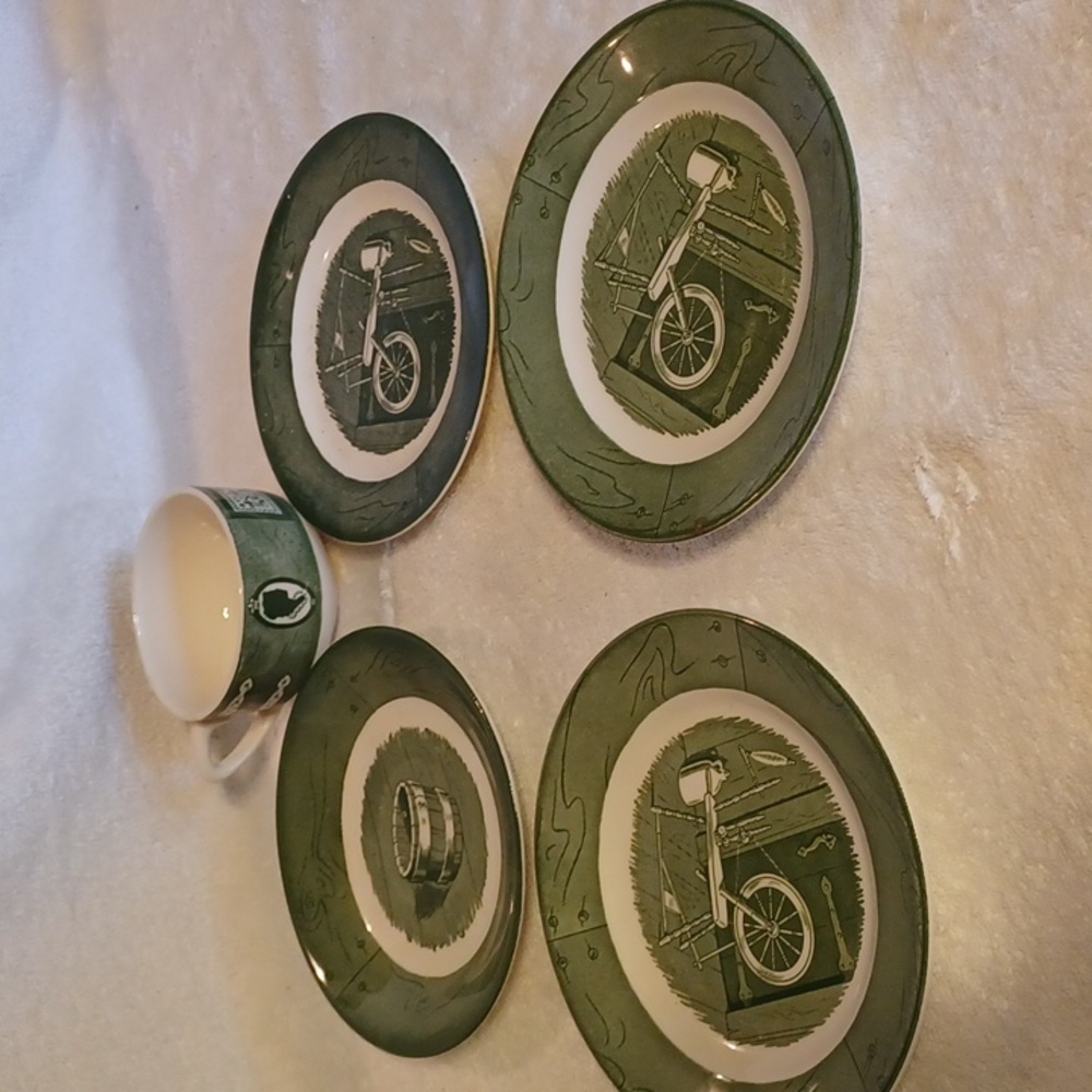 Colonial Homestead by royal saucers, berry bowl,  cup
